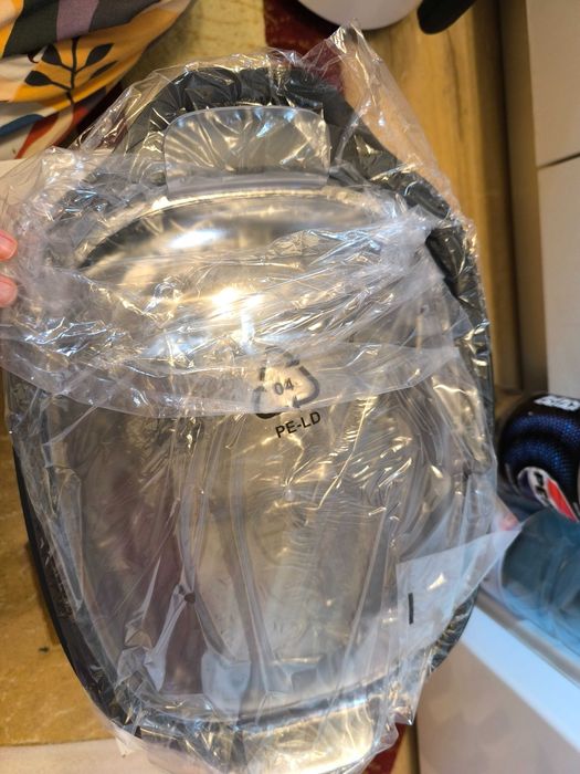 Robot multifuncțional de bucatarie