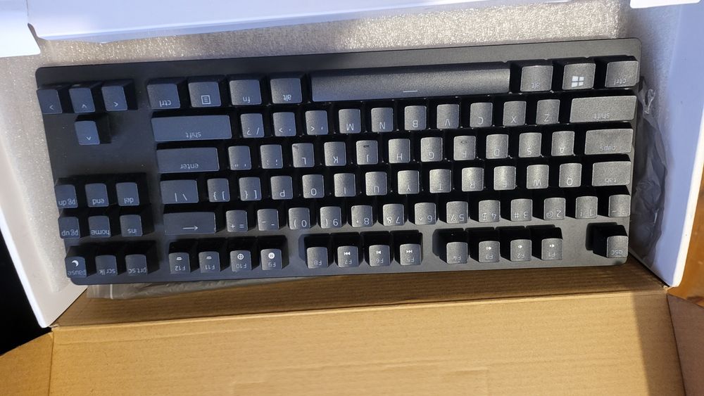 Razer Huntsman V2 TKL Red Linear Optical – RGB, 8000 Hz, нова гр. София ...