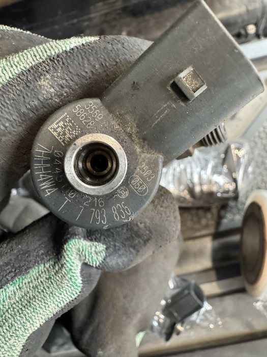 Injectoare bmw  e90  n47 m47