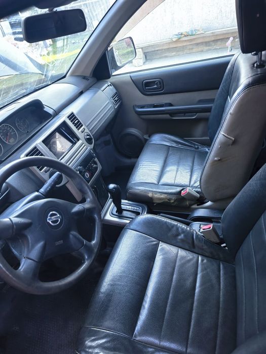 Nissan X-trail продается