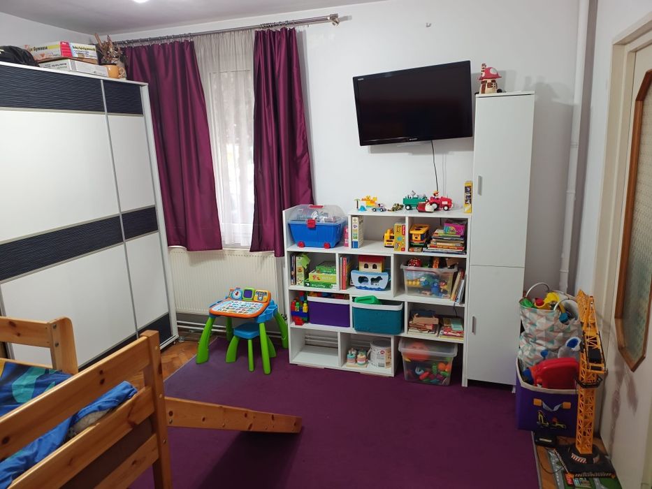 Imobiliare-apartamente de vanzare