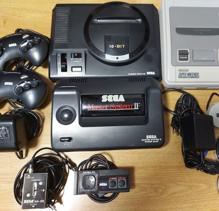 Console Nintendo si SEGA