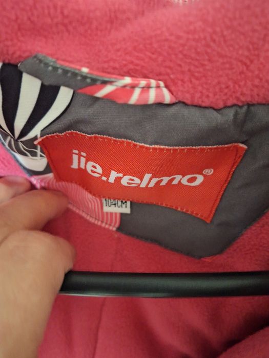 Продам комбинезон на девочку