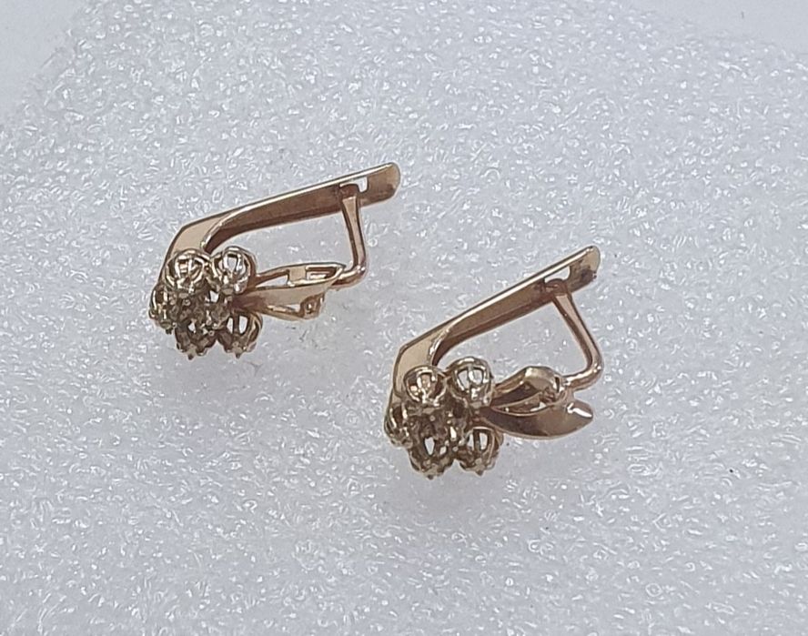 Бриллиантик   золотой.