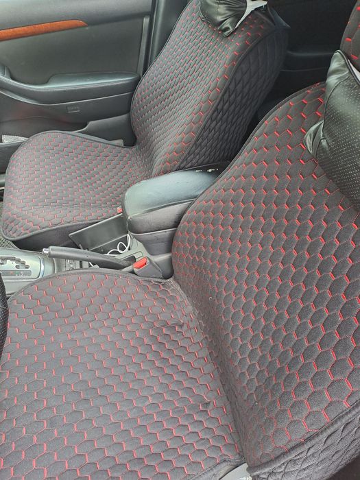 Чехлы на передние сиденья