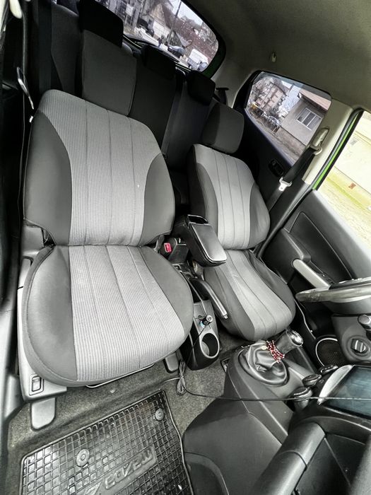 Mazda 2   1.5 benzina