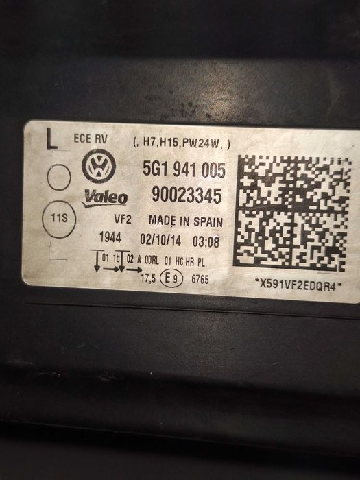 Far stanga / dreapta Golf 7 simple cu lupa, Cod:  5G1941005/ 5G1941006