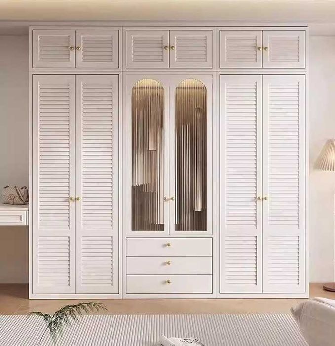 Закрытый шкаф для одежды\Yopiq shkaf kiyimlarga optom narx\Шкаф