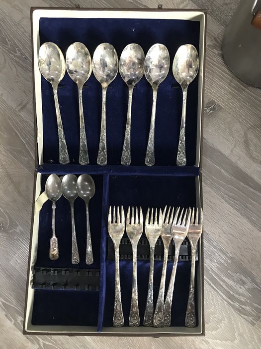 Продую кухонную посуду