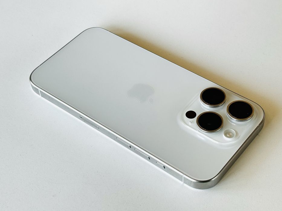 Iphone 15 Pro 128GB White 98% Батерия! Гаранция 6 месеца