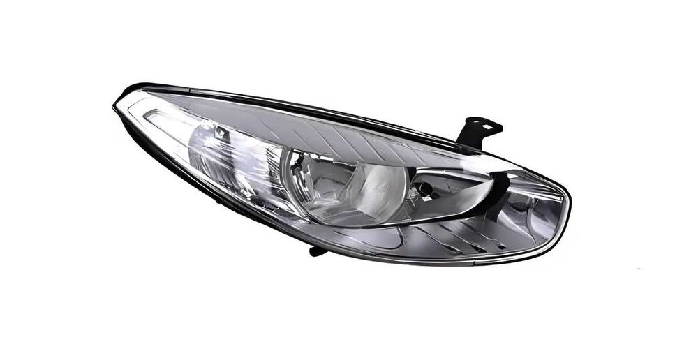Фарове Фар за Renault Fluence 2013 - 2015 / Рено Флуенс с Хром Рамка