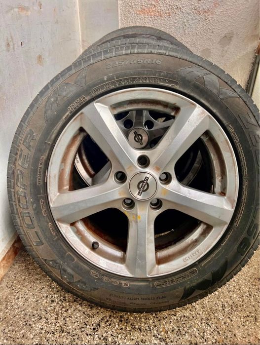 Гуми 225/55 R16 комплект с джанти