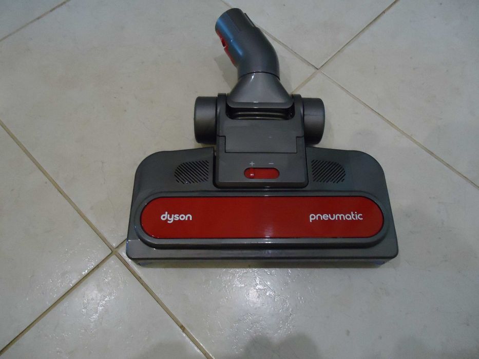 Прахосмукачка Dyson Big Ball Absolute 2