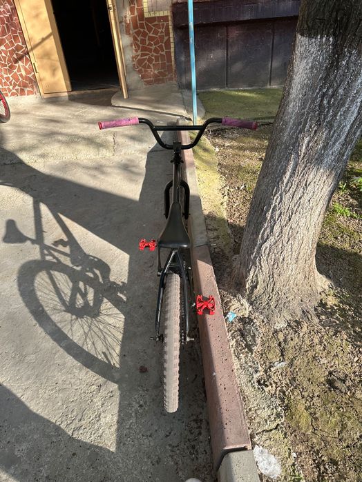 Трюковый велосипед BMX Бмх