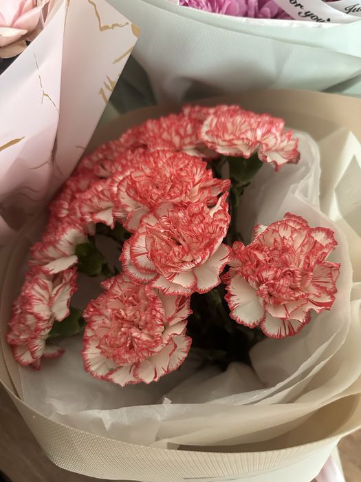 Продам букеты разные,свежее