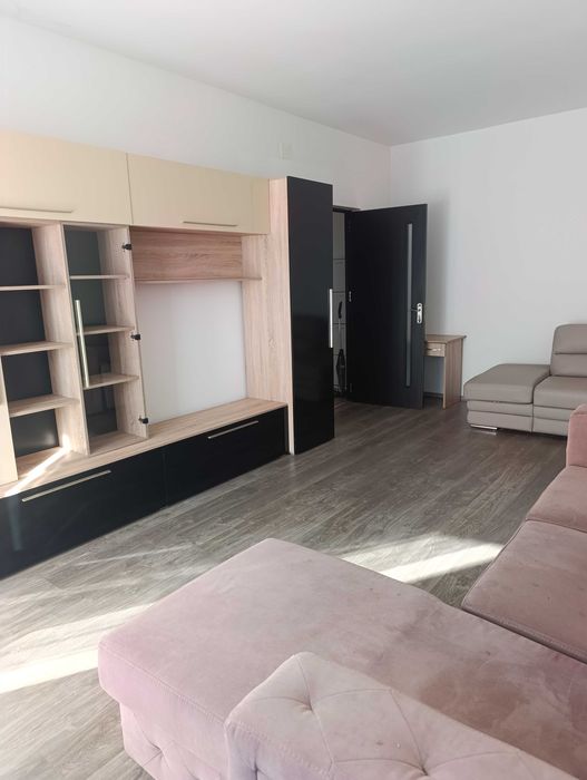 Închiriez apartament 2 camere - More