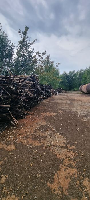 Столбы ограждения