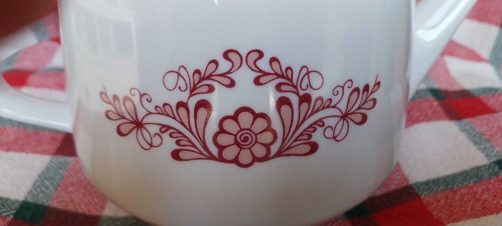 Чайник и латиера