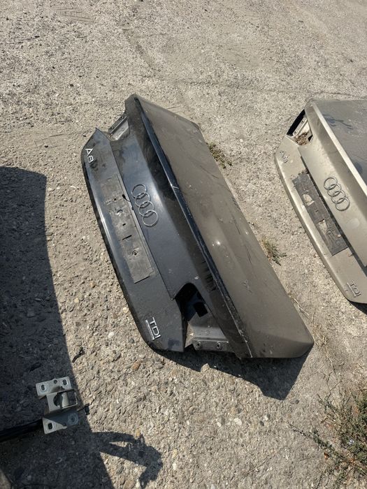 Заден капак Audi A8 D4 4H S8 4H0827023G 4H0827445B оригинал