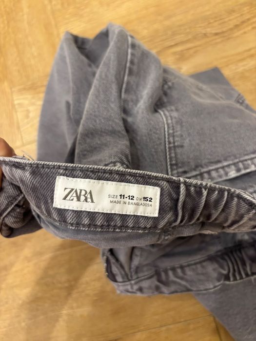 Джинсы темные ZARA