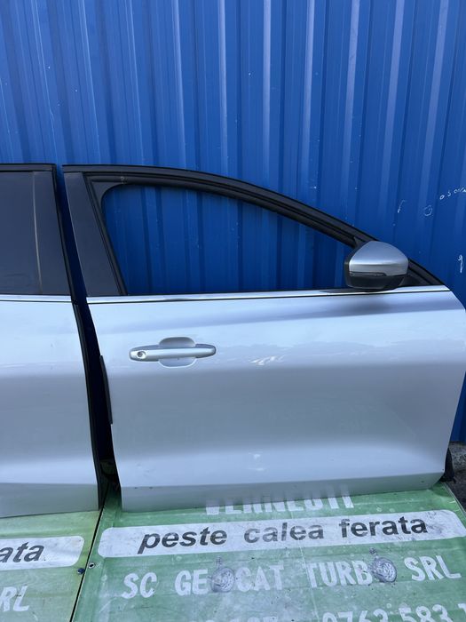 Ușă dreapta spate Ford Focus 4  htachback 2019