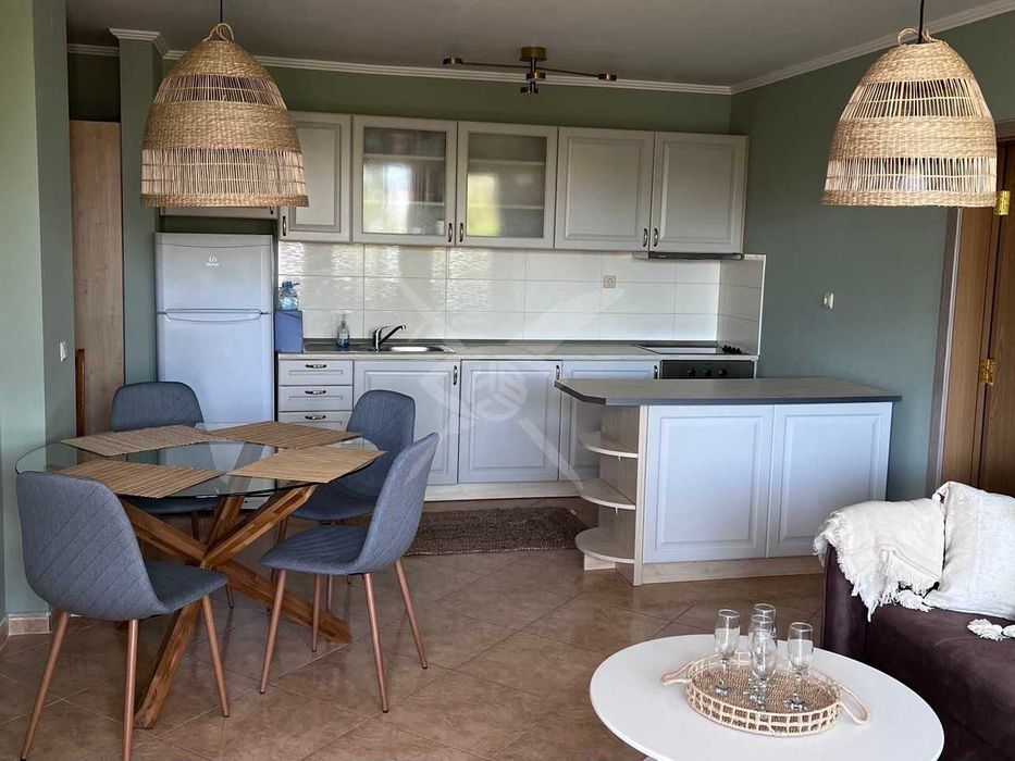 Тристаен апартамент в Свети Влас 66497