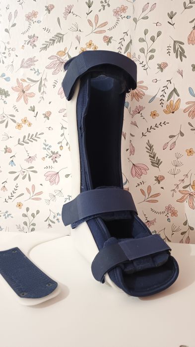 Шина , ортез, лангета