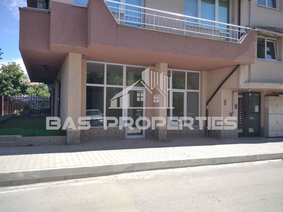 Дава се под наем Магазин в София, Люлин - център - 87 кв.м за 698.19 € - Снимка #1