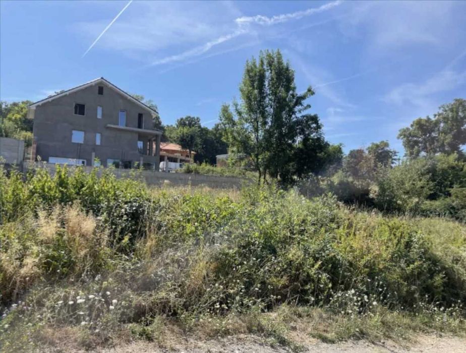 Vand teren 480 mp in zona Ciuperca Hunedoara