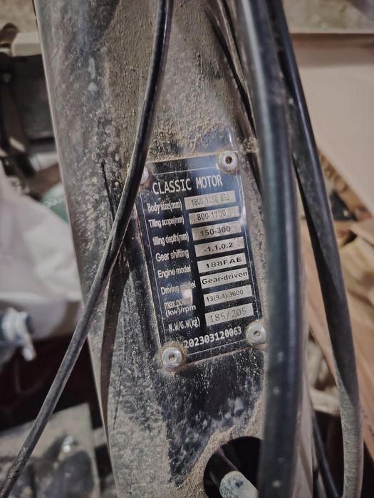 Moto blok                    s