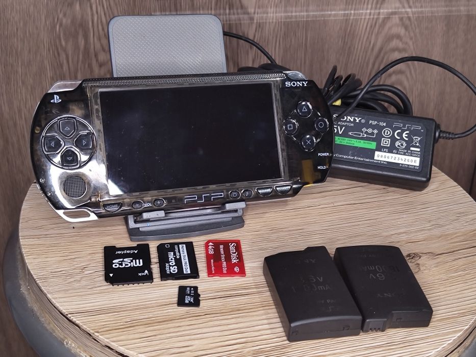 PSP 1000 Modat cu 80 jocuri Constanta • OLX.ro