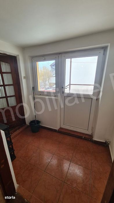 Casă de vânzare în comuna Valea Iașului, județ Argeș.