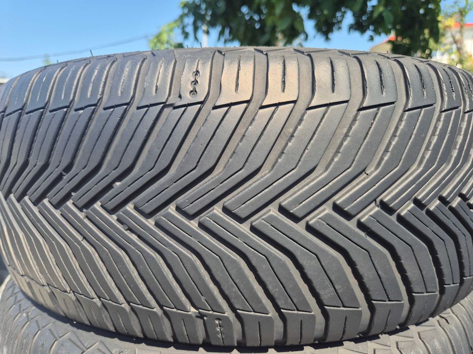 2 Anvelope M+S VARA IARNA 4 Sezoane - 205/45/17 88W XL - Michelin Cross Climate 2 - Stare F BUNA - DOT 2024 !