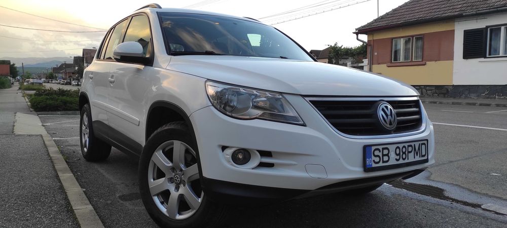 VOLKSWAGEN Tiguan 2008