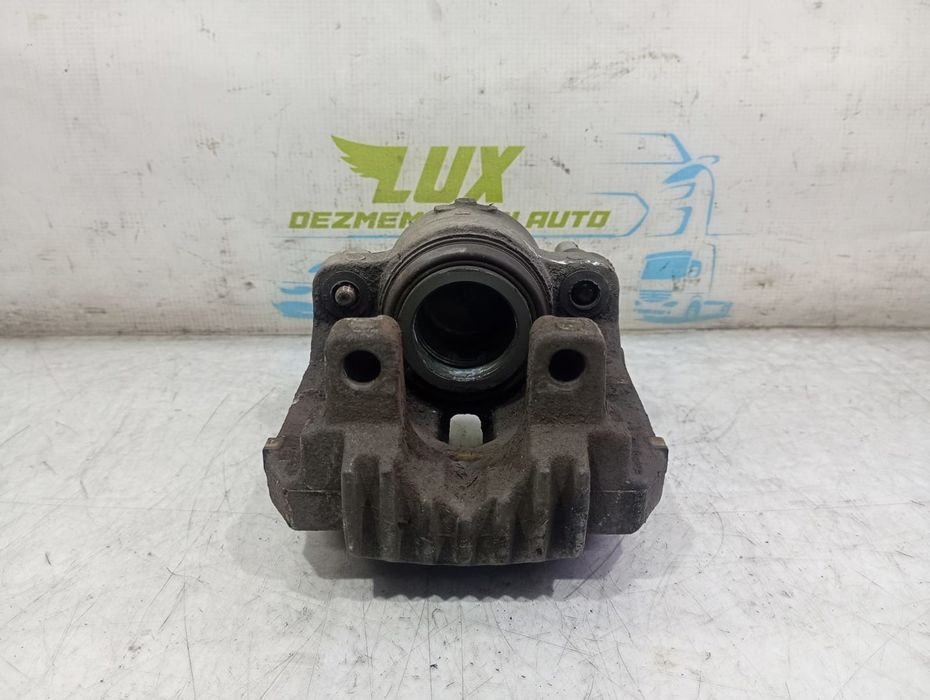 Etrier dreapta fata BMW Seria 3 E90 (2004 - 2010) 2.0 d 2.0 d m47n2