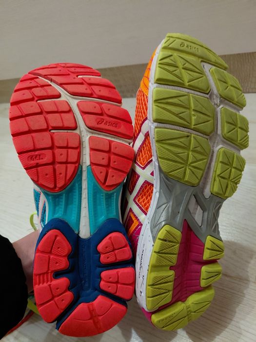 Asics дамски маратонки