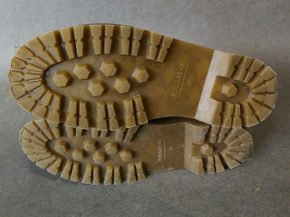 Bocanci ghete botine dama rock goth - 40 41 PULL&BEAR - Excelenti