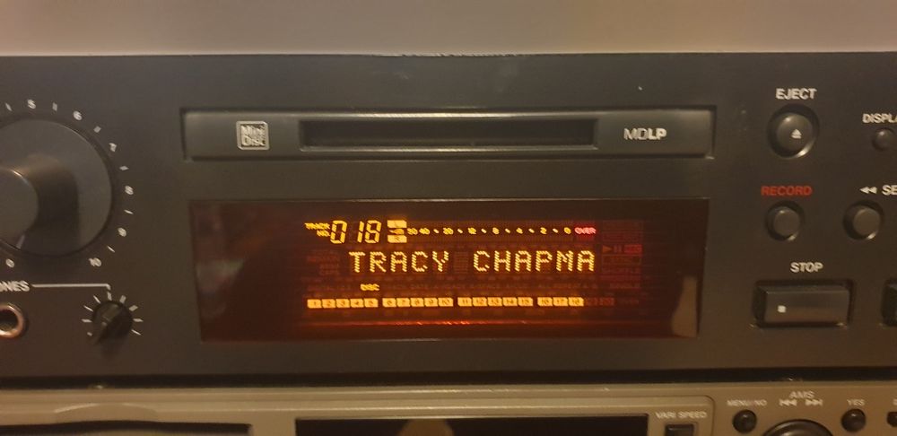 Minidisc    Tascam MD 350