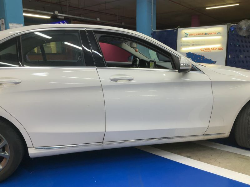 Mercedes-Benz C-Klasse C 220 d BlueTEC Avantgarde 2015