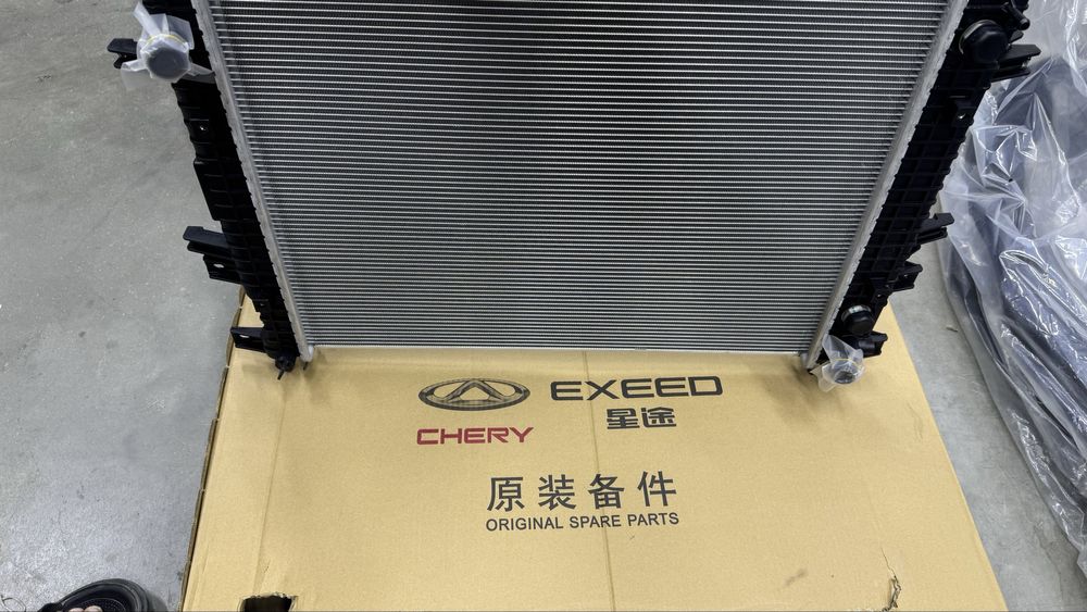 Ррадиатор охлаждения Chery tiggo 7 pro