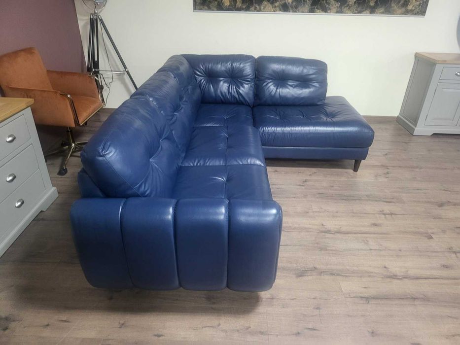 Син кожен ъглов диван