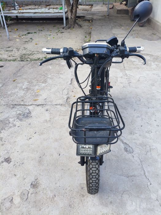 Skuter kampiyuter qilingan