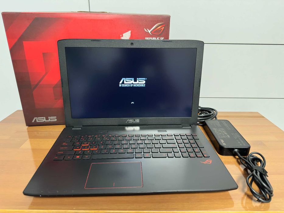 Laptop Gaming ASUS ROG GL552VX - i7 + 16GB RAM + SSD + Cutie originală