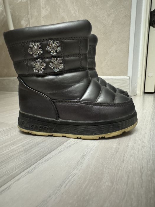 Детские зимние сапоги. Для девочек