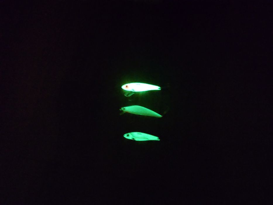 UV led уред за фосфорни примамки за нощен риболов