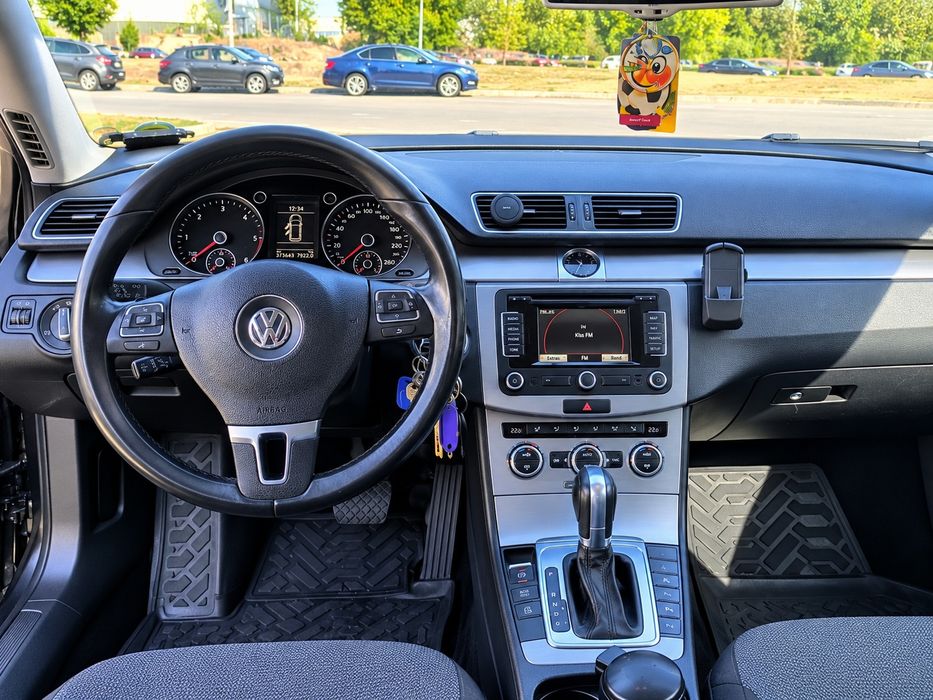 VOLKSWAGEN Passat 2013 — imagine 2