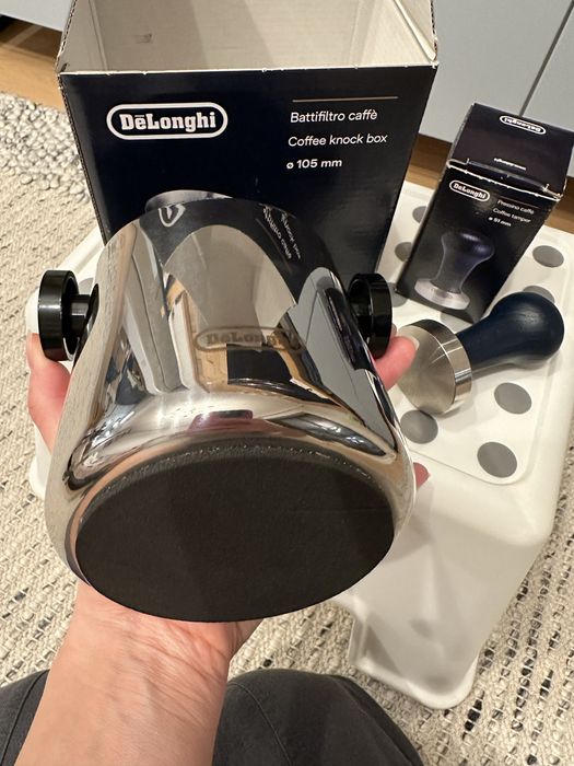Knock box pentru zațul de cafea Delonghi