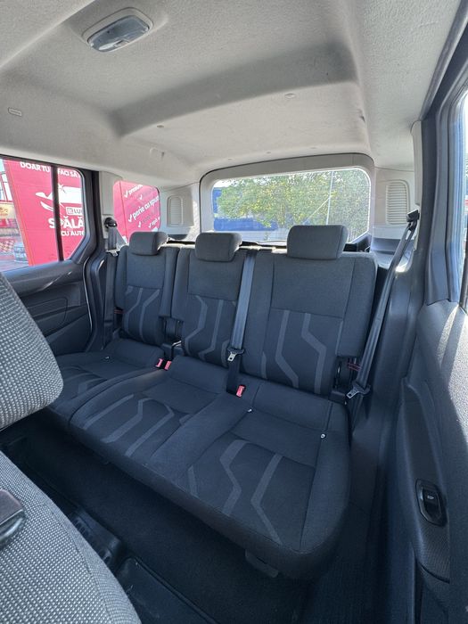 FORD Tourneo Connect 2018 — imagine 5