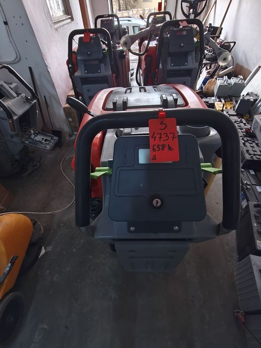 Masina spalat pardoseli Hako B70, B650