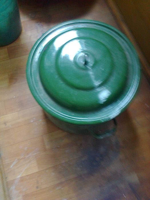 продам кастрюли и тазы